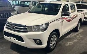 Used Toyota Hilux in Sharjah