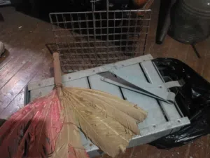 شواية فحم جديدة زيرو لم تستعمل نهائى ومعاها كل مستلزماتها