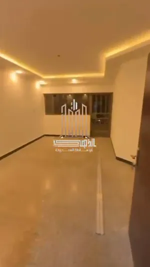 200 m2 3 Bedrooms Townhouse for Rent in Baghdad Mansour