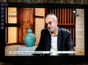 شاشه البيع حجم 37