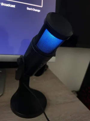 Gaming microphone with led lights