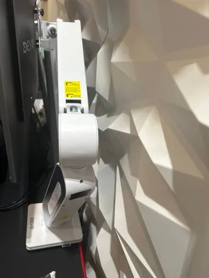 Devo Gaming Monitor Arm - Flexi Elite 1 White