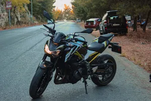 كوزاكيz900ccبحال الوكاله