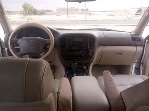 تويوتا لبوه