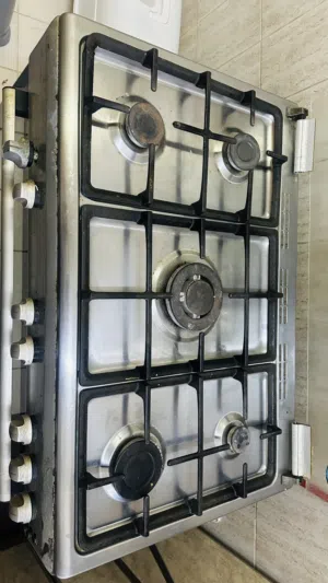For Sale: Fratelli Italy 5-Burner Cooking Range (35 BHD)