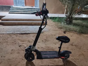 سكوتر الوحش كهربائي