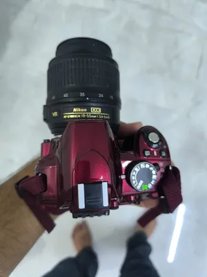 كامرة نيكون D3000 للبيع