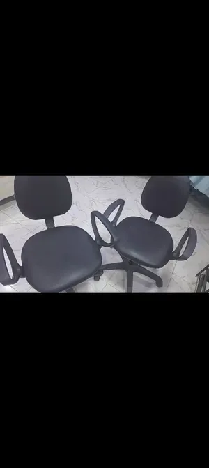 للبيع محتويات صالون سيدات كاملة بحالة جديدة