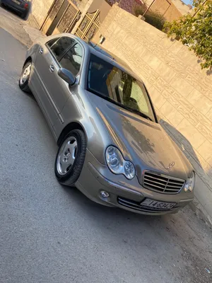 مرسيدس 2004