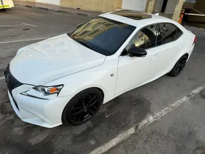 Used Lexus IS in Dubai