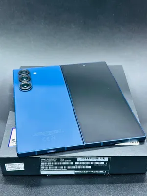 Samsung Galaxy Z Fold6 5G – 256GB 12GB RAM. With box two weeks shop checking warranty.