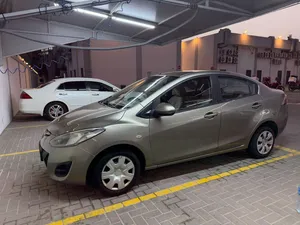 2012 Mazda 2 للبيع مازدا