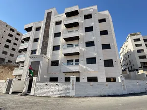 حــرق أســعــار... لا تفكر ولا تحتار!   فرصة مميزة لامتلاك شقة سكنية راقية في الجبيهة