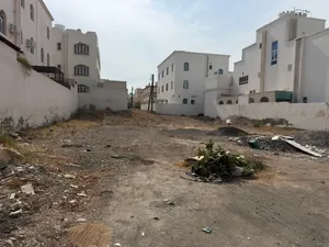 ارض سكنية للبيع في الموالح الجنوبي علي شارع حيوي قريب مسجد البديع ومركز صحي الموالح