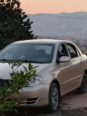 تويوتا كورولا للبيع موديل 2001