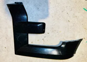 F150 FRONT RIGHT HEADLIGHT TRIM COVER