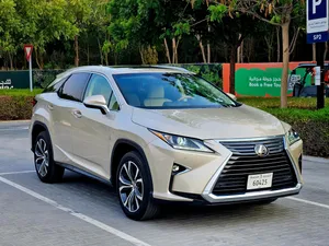 لكزس RX 350 - مواصفات أمريكية 2018 - 123,000 كم المسافة الحقيقية - نظيفة جدا - استخدام شخصي