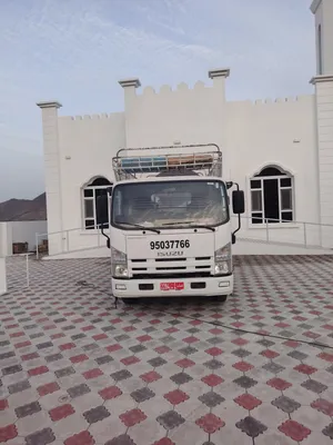 شاحنة نقل عام 3.5طن الى جميع مناطق السلطنة