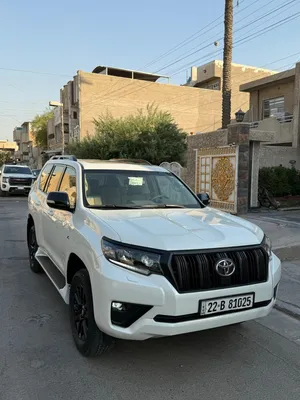 تويوتا برادو TXS 2023 فئة المد نايت - للبيع مكفولة كفاله عامه خليجي وكالة ساز
