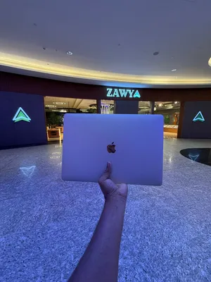 MacBook pro / core i7 / 16 GB ram / 256 SSD storage / ماك بوك برو