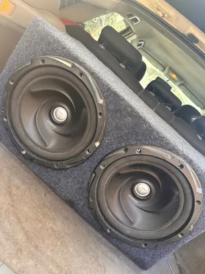 صبين كننوود 1000 w مرتبات 200 Rms مع صندوقهم وجهاز Ads 4100 w نار