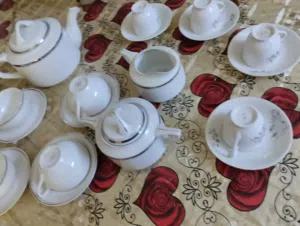 طقم صيني مصرى اصلى استعمال مره نوعية الصينى حلوه جدا