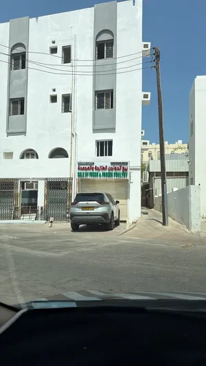 للبيع مبنى سكني شقق ومحلات ف روي الولج