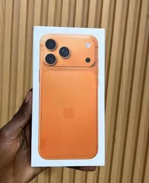 Apple iPhone 17 Pro 512 GB in Muscat