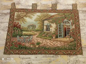 قطعة  ديكور فنية مطرزة