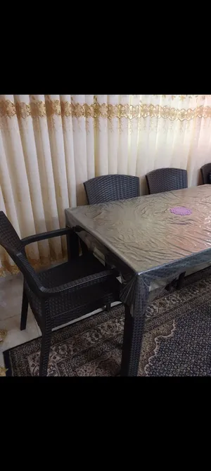 طاولة راتان
