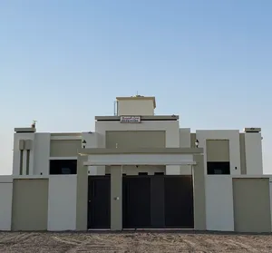 فيلا حديثة للبيع عبري / قريبه من دوار العينين بتصميم عصري حديث