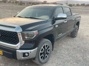 Used Toyota Tundra in Al Dakhiliya