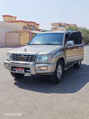 Used Toyota Land Cruiser in Abu Dhabi