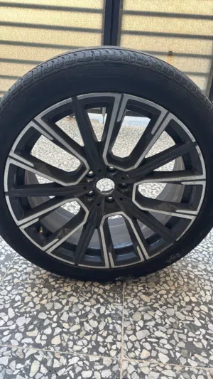 ويل بي ام 740Li