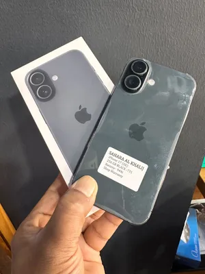 USED IPHONE 17 256GB USED  -Battery health 94% - with box -5month Apple warranty remains