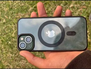خالص ضريبه نموذجm 128جيجا بطاريه 100متغيره وشاشه gx كل حاجه فيه تمام سماعات كاميرات تمام