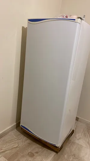 ثلاجة مستعملة للبيع