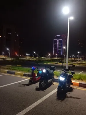 سكوتر عيب لا اقرا.  مميزات