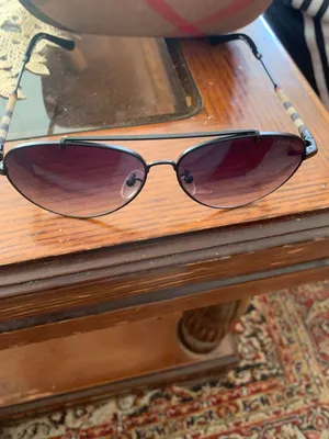 Burberry Unisex Sunglasses BE3092 Original for sell / نظارة بربري يونيسكس اصليه للبيع