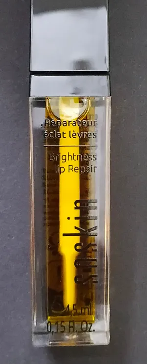 مرطب شفايف
