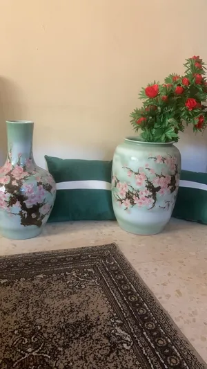 مزهريتين..