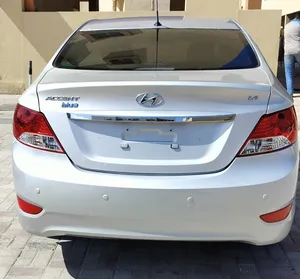سيارة اكسنت 2014 للبيع