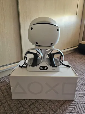 Playstation vr2 like new with box