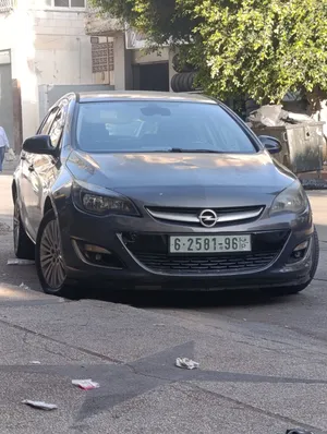 اوبل استرا جي Astra J 2013 بسعر لقطة
