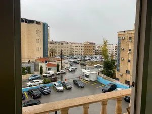 مكتب تجاري بشارع المدينه ابمنوره