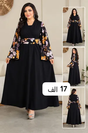 ملابس من علامة تجارية