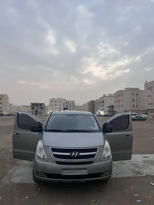 Used Hyundai H1 in Dubai