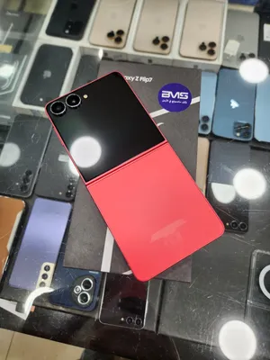 Samsung Z flip 7 256GB  بحالة الجديد