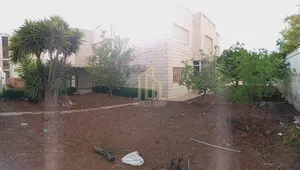 في أجمل مناطق تلاع العلي عمارة شبه فيلا مكونة من ثلاث طوابق بسعر مميز / ref 1329