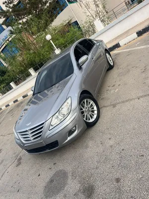 هونداي جنسس 2010